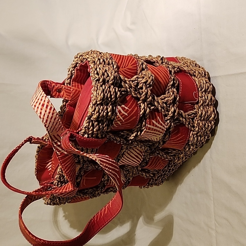 Tote - Picture 3 of 6